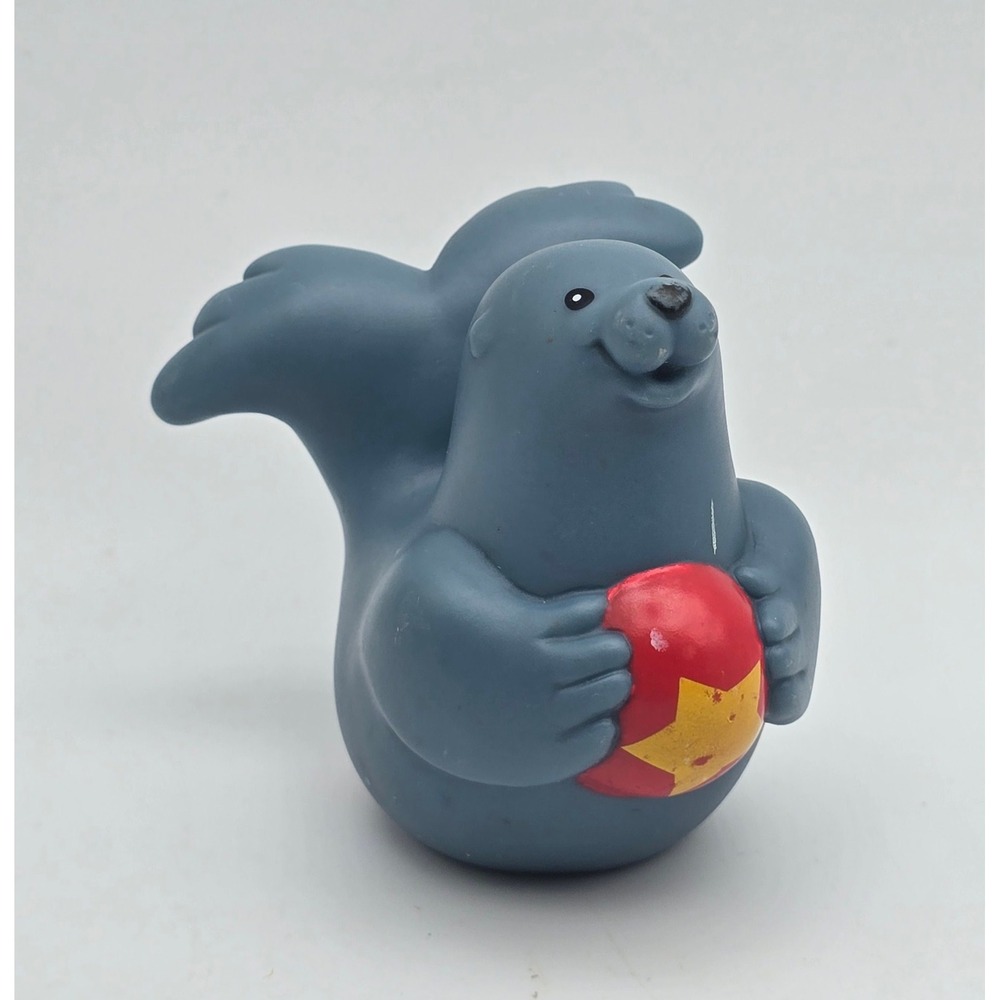 Vintage Fisher Price Little People Circus Seal Sea Lion Ball 2001 Mattel Toy